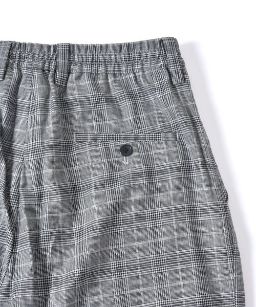 SHIPS（シップス）の「SU: SOLOTEX（R) ワイドテーパード イージーパンツ ■（その他パンツ・メンズ・ネイビー/ブラック/チャコールグレー・S/M/L）」の8枚目の写真