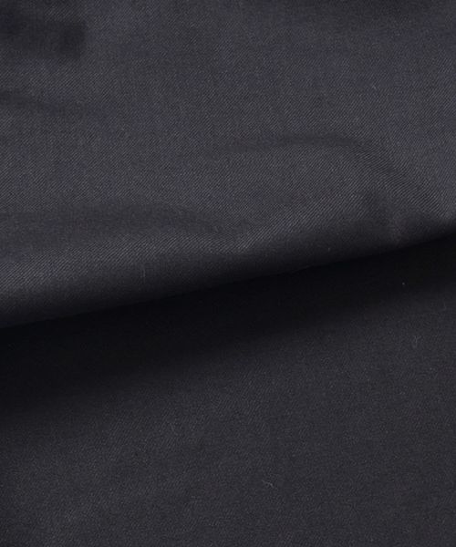 SHIPS（シップス）の「SU: SOLOTEX（R) ワイドテーパード イージーパンツ ■（その他パンツ・メンズ・ネイビー/ブラック/チャコールグレー・S/M/L）」の16枚目の写真