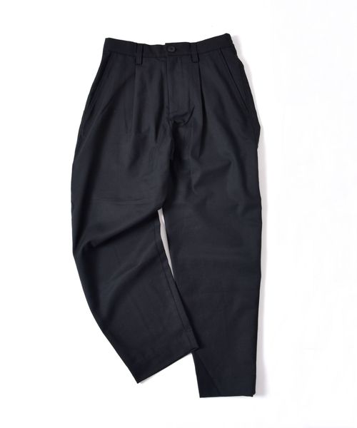 SHIPS（シップス）の「SU: SOLOTEX（R) ワイドテーパード イージーパンツ ■（その他パンツ・メンズ・ネイビー/ブラック/チャコールグレー・S/M/L）」の17枚目の写真
