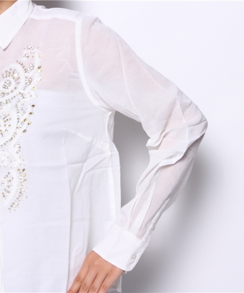 TODAYFUL（トゥデイフル）の「ビーズシャツ（シャツ/ブラウス・レディース・オフホワイト・FREE）」の6枚目の写真