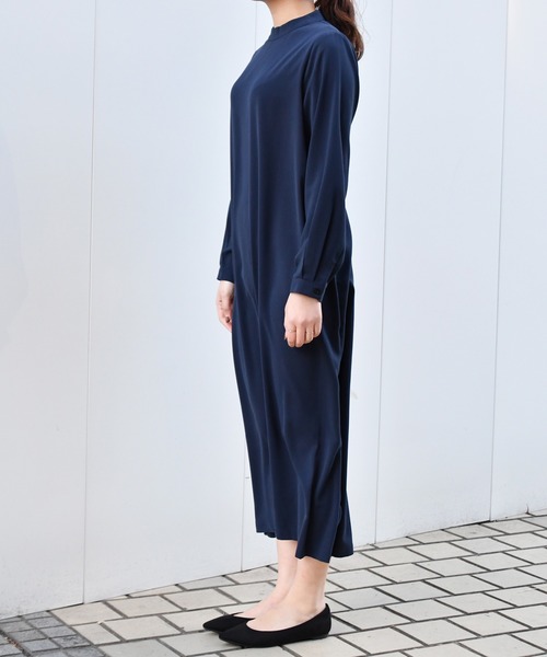 Ambre Neige(アンブルネージュ)の「バックディティールワンピース/ロングワンピース/フォーマル/【WEB/EC限定商品】(ワンピース・レディース・ネイビー・FREE)」の5枚目の写真