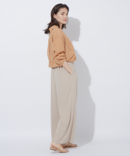 qualite（カリテ）の「シアーポケットシャツブラウス（シャツ/ブラウス・レディース・アイボリー/キャメル/モスグリーン・38）」の11枚目の写真