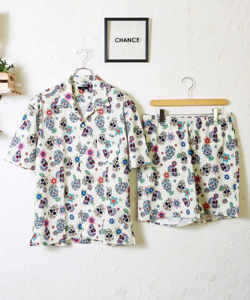 WESTSEA（ウエストシー）の「WEB限定　別注 デザイン柄半袖開襟シャツ＆ショーツセットアップ（セットアップ・メンズ・ブルー系その他/その他15/グレー系その他2/その他2/その他10/ブラック×ブルー/ベージュ系その他/その他11/ブルー系その他2/ブラック×ピンク/ホワイト系その他7/ブラック系その他7/その他/その他1/ブラック系その他5/ホワイト×レッド/ブラック×レッド/グレー系その他/ホワイト×ブラック/ブラック×ホワイト/ホワイト系その他5/ホワイト系その他4/ブラック系その他4/ブラウン系その他/その他12/その他13/その他14/ブラック系その他/ホワイト系その他2/ネイビー/ブラック系その他2/ホワイト系その他3/ブラック系その他3/オフホワイト/グレー/ブラウン/ブラック/ホワイト系その他/その他7/その他8/その他9/ブラウン系その他2/ホワイト/レッド/その他4/その他5/ホワイト系その他6/アイボリー/その他3/その他6/レッド系その他/ブルー系その他3/ベージュ・M/L/XL）」の3枚目の写真