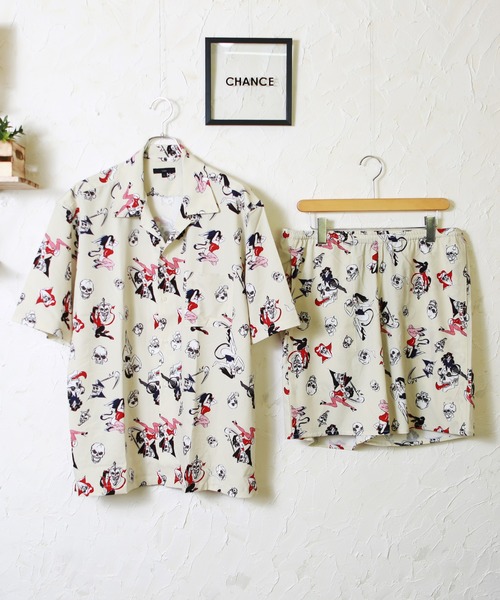 WESTSEA（ウエストシー）の「WEB限定　別注 デザイン柄半袖開襟シャツ＆ショーツセットアップ（セットアップ・メンズ・ブルー系その他/その他15/グレー系その他2/その他2/その他10/ブラック×ブルー/ベージュ系その他/その他11/ブルー系その他2/ブラック×ピンク/ホワイト系その他7/ブラック系その他7/その他/その他1/ブラック系その他5/ホワイト×レッド/ブラック×レッド/グレー系その他/ホワイト×ブラック/ブラック×ホワイト/ホワイト系その他5/ホワイト系その他4/ブラック系その他4/ブラウン系その他/その他12/その他13/その他14/ブラック系その他/ホワイト系その他2/ネイビー/ブラック系その他2/ホワイト系その他3/ブラック系その他3/オフホワイト/グレー/ブラウン/ブラック/ホワイト系その他/その他7/その他8/その他9/ブラウン系その他2/ホワイト/レッド/その他4/その他5/ホワイト系その他6/アイボリー/その他3/その他6/レッド系その他/ブルー系その他3/ベージュ・M/L/XL）」の4枚目の写真