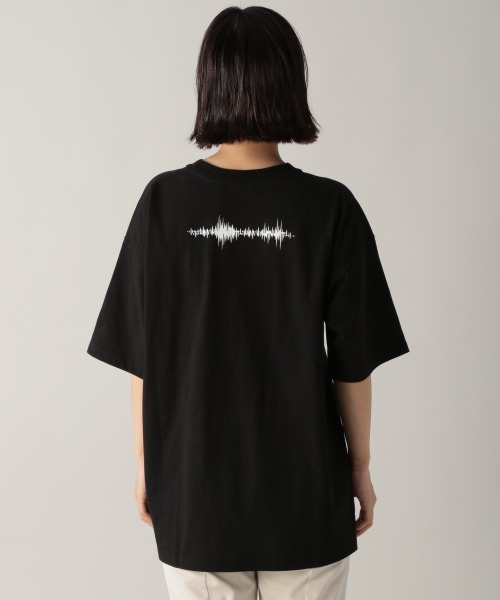 PBLIM（ページボーイリム）の「【PAGEBOYLIM】デジタルグラフィックTシャツ（Tシャツ/カットソー・レディース・ホワイト/ブラック・MEDIUM/X-LARGE）」の8枚目の写真