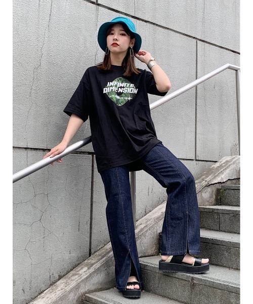 PBLIM（ページボーイリム）の「【PAGEBOYLIM】デジタルグラフィックTシャツ（Tシャツ/カットソー・レディース・ホワイト/ブラック・MEDIUM/X-LARGE）」の15枚目の写真