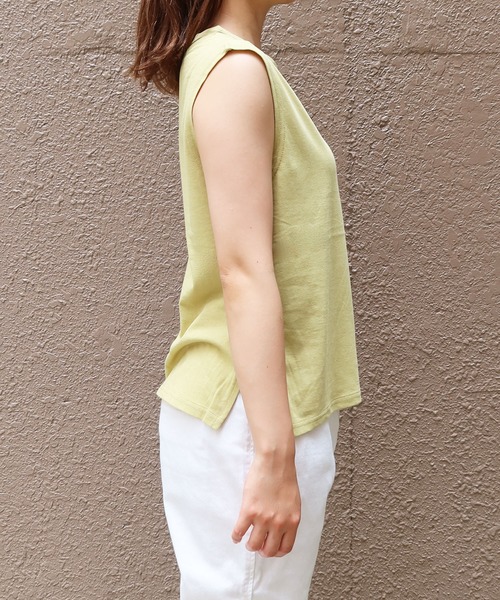 Riberry（リベリー）の「ネックスラッシュノースリT（Tシャツ/カットソー・レディース・オフホワイト/ブラック/ベージュ/グリーン/カーキ・FREE）」の19枚目の写真