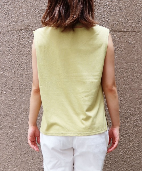 Riberry（リベリー）の「ネックスラッシュノースリT（Tシャツ/カットソー・レディース・オフホワイト/ブラック/ベージュ/グリーン/カーキ・FREE）」の20枚目の写真