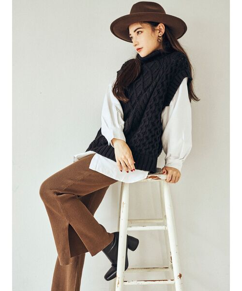 MURUA（ムルーア）の「リブフィットフレアパンツ（その他パンツ・レディース・ブラック/アイボリー/モカ・FREE）」の6枚目の写真