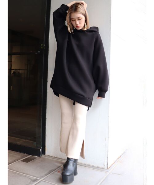 MURUA（ムルーア）の「リブフィットフレアパンツ（その他パンツ・レディース・ブラック/アイボリー/モカ・FREE）」の9枚目の写真