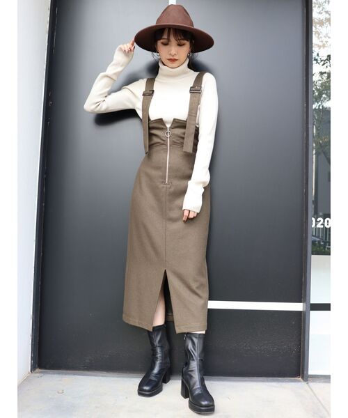 MURUA（ムルーア）の「フロントジップタイトジャンスカ