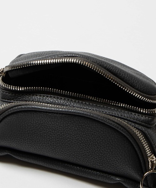 WEGO（ウィゴー）の「WEGO/フェイクレザーウエストバッグ（ショルダーバッグ・メンズ・グレー/ブラック・FREE）」の6枚目の写真