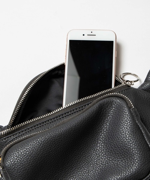WEGO（ウィゴー）の「WEGO/フェイクレザーウエストバッグ（ショルダーバッグ・メンズ・グレー/ブラック・FREE）」の12枚目の写真
