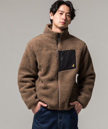 KANGOL（カンゴール）の「『KANGOL/カンゴール』ロゴ刺繍入りハイネックジップアップボアジャケット（ブルゾン・レディース）」