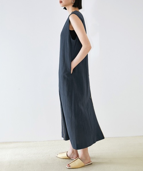 EMMA（EMMA CLOTHES）（エマ）の「【EMMA】リネン混パイピングノースリーブワンピース（ワンピース・レディース・ベージュ/ネイビー・FREE）」の16枚目の写真