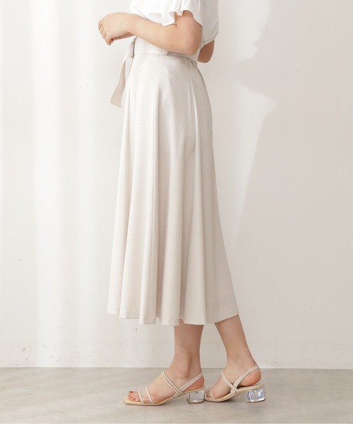 PROPORTION BODY DRESSING（プロポーションボディドレッシング）の「【堀田茜さん着用 美人百花6月号 掲載商品】《ベルト付フレアスカート / 1211120503》（スカート・レディース・ライトグリーン/オフホワイト/ブルー・MEDIUM/SMALL）」の7枚目の写真