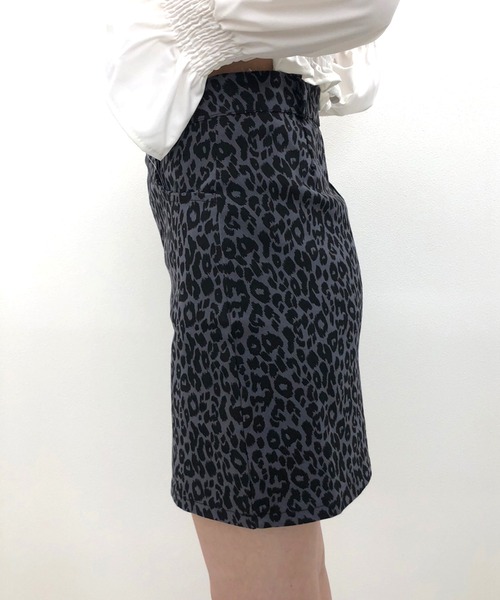 SPIGA（スピーガ）の「ヒョウ柄インナーPSK（スカート・レディース・グレー/キャメル・SMALL/MEDIUM）」の9枚目の写真