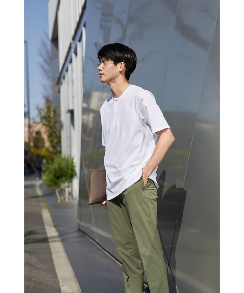 NAVY(ネイビー)の「マジかる ヘンリーネック半袖Tシャツ(Tシャツ/カットソー・メンズ・ホワイト/ベージュ/ブラック・M/L/XL)」の5枚目の写真