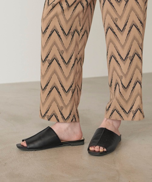 forksy.（フォルクシー）の「【forksy.】オープントゥパイピングサンダル　サテン/麻風素材/スムースレザーレザー（サンダル・レディース・ブラック/ベージュ/ブラウン/アイボリー/ブラック系その他/ベージュ系その他/キナリ/ブラック系その他2・S/M/L）」の15枚目の写真