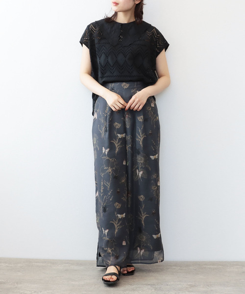 Three Four Time（ｽﾘｰﾌｫｰﾀｲﾑ）の「Bugsボタニカル柄パンツ（スラックス・レディース・チャコールグレー/アイボリー・FREE）」の5枚目の写真