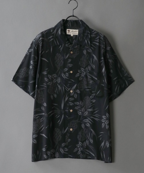 SITRY（シトリー）の「レーヨン 総柄 オープンカラー アロハシャツ（シャツ/ブラウス・メンズ・ブルー系その他2/ブラック系その他5/ブラック系その他4/ブルー系その他3/ブルー系その他4/グリーン系その他3/ブルー系その他6/ベージュ系その他3/ブルー系その他5/ベージュ系その他2/グリーン系その他2/ホワイト系その他/ブラック系その他/グレー系その他/グリーン系その他/ブルー系その他/イエロー系その他/ピンク系その他/オレンジ系その他/ホワイト系その他2/ブラック系その他2/ホワイト系その他3/ブラック系その他3・L/S/M/LL）」の6枚目の写真