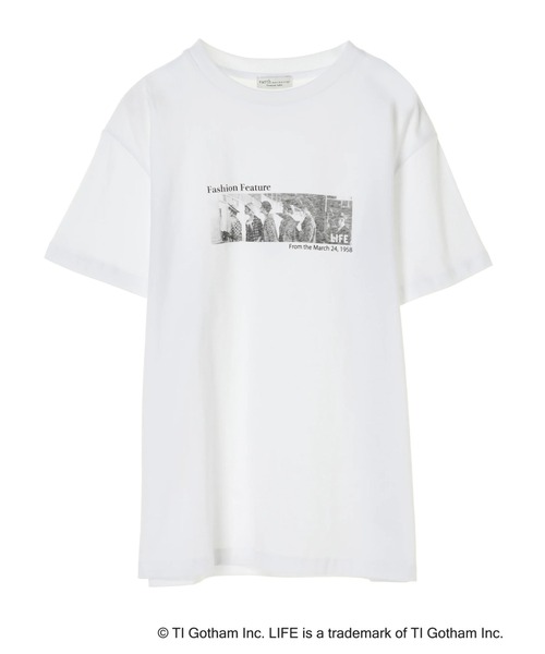 earth music&ecology(アースミュージックアンドエコロジー)の「【WEB限定】LIFE PHOTO Tシャツ *(Tシャツ/カットソー・レディース・オフホワイト・M/L)」の2枚目の写真