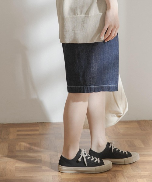 FORK&SPOON(フォークアンドスプーン)の「FORK&SPOON 綿麻デニムハーフパンツ(デニムパンツ・レディース・ブラック/ブルー・1/2)」の10枚目の写真