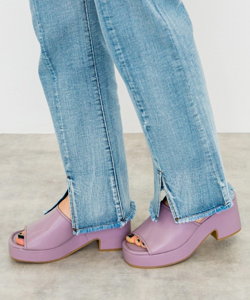 w closet（ダブルクローゼット）の「厚底ミュール（サンダル・レディース・ホワイト/ブラック/ラベンダー・M/L）」の14枚目の写真