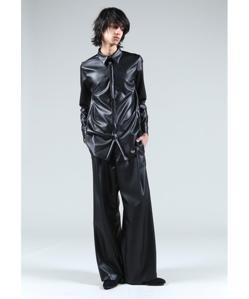 GalaabenD(ガラアーベント)の「4WAYストレッチフェイクレザーレザータックワイドパンツ(その他パンツ・メンズ・ブラック・S/M)」の2枚目の写真
