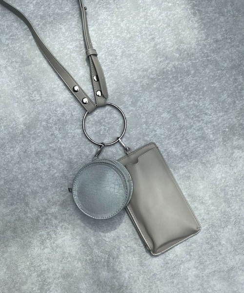 AS KNOW AS plus(アズノゥアズプラス)の「☆リングハンドショルダーポーチバッグ 【ZOZOTOWN限定アイテム】(ショルダーバッグ・レディース・アイボリー/ブラック/ブルーグレー/オレンジ/オレンジ系/サックスブルー/グレイッシュベージュ/レオパード/グリーン/シルバー/ピンク・FREE)」の5枚目の写真