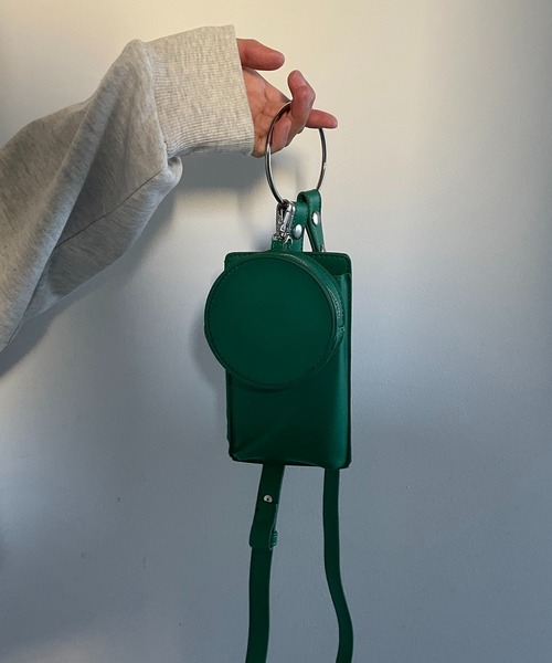 AS KNOW AS plus(アズノゥアズプラス)の「☆リングハンドショルダーポーチバッグ 【ZOZOTOWN限定アイテム】(ショルダーバッグ・レディース・アイボリー/ブラック/ブルーグレー/オレンジ/オレンジ系/サックスブルー/グレイッシュベージュ/レオパード/グリーン/シルバー/ピンク・FREE)」の6枚目の写真