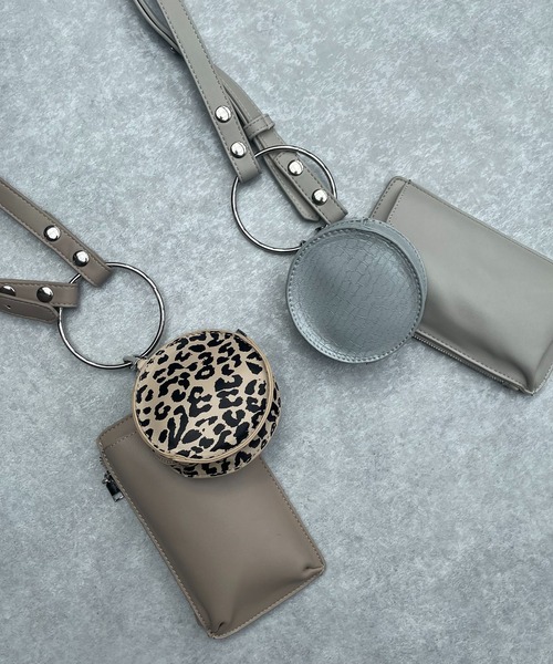 AS KNOW AS plus(アズノゥアズプラス)の「☆リングハンドショルダーポーチバッグ 【ZOZOTOWN限定アイテム】(ショルダーバッグ・レディース・アイボリー/ブラック/ブルーグレー/オレンジ/オレンジ系/サックスブルー/グレイッシュベージュ/レオパード/グリーン/シルバー/ピンク・FREE)」の19枚目の写真