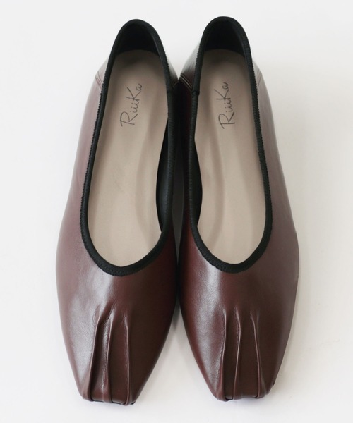 RiiiKa(リーカ)の「【RiiiKa/リーカ】スクエアトゥギャザーシューズ(パンプス・レディース・ブラック/ブラウン/アイボリー/ライトブラウン・LL/S/M/L)」の7枚目の写真