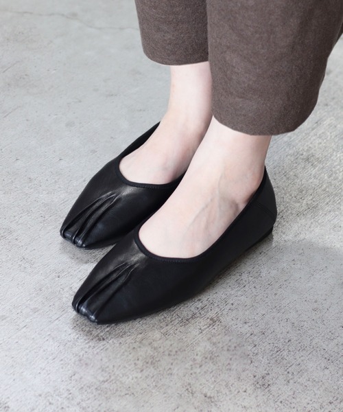 RiiiKa(リーカ)の「【RiiiKa/リーカ】スクエアトゥギャザーシューズ(パンプス・レディース・ブラック/ブラウン/アイボリー/ライトブラウン・LL/S/M/L)」の22枚目の写真