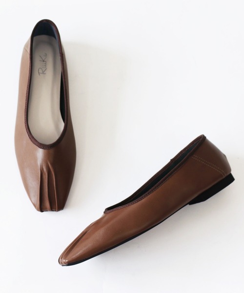 RiiiKa(リーカ)の「【RiiiKa/リーカ】スクエアトゥギャザーシューズ(パンプス・レディース・ブラック/ブラウン/アイボリー/ライトブラウン・LL/S/M/L)」の18枚目の写真