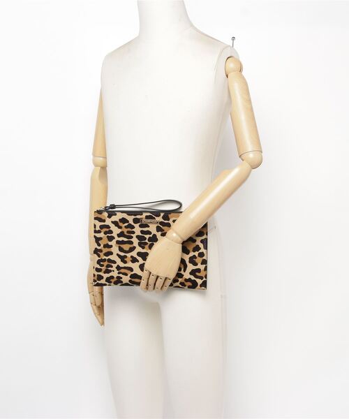 DSQUARED2(ディースクエアード)の「HANDBAG /0212(クラッチバッグ・メンズ・レオパード・FREE)」の3枚目の写真