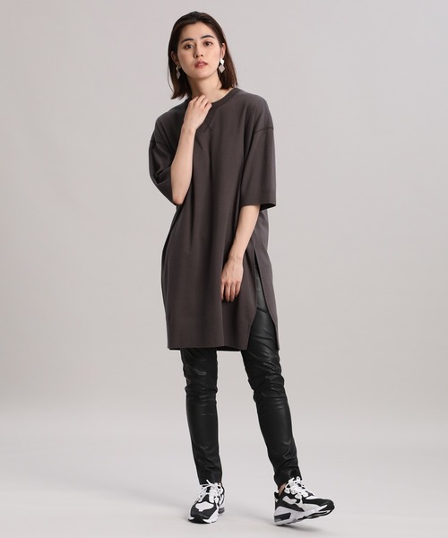 YVON(イヴォン)の「《YVON》ORGANIC COTTONチュニックニットソー(Tシャツ/カットソー・レディース・グレー/モカ・9号)」の7枚目の写真