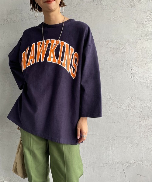 JEANS FACTORY Clothes（ジーンズファクトリークローズ）の「[Jeans Factory Clothes/ジーンズファクトリークローズ] ヘビーウェイト オーバーサイズカレッジロゴTシャツ（Tシャツ/カットソー・レディース・ホワイト/ブラック/グリーン/ネイビー/バーガンディー・M/L）」の4枚目の写真