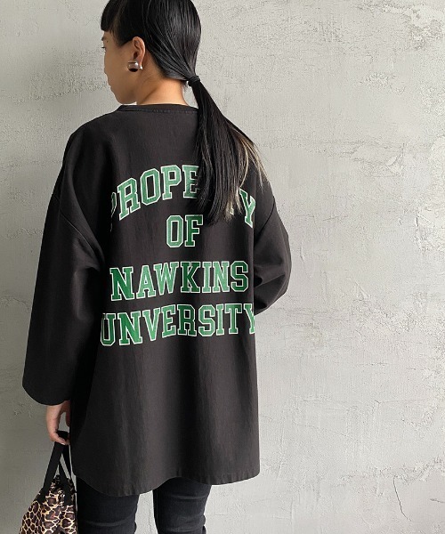 JEANS FACTORY Clothes（ジーンズファクトリークローズ）の「[Jeans Factory Clothes/ジーンズファクトリークローズ] ヘビーウェイト オーバーサイズカレッジロゴTシャツ（Tシャツ/カットソー・レディース・ホワイト/ブラック/グリーン/ネイビー/バーガンディー・M/L）」の19枚目の写真