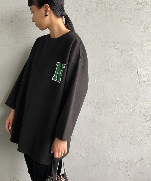 JEANS FACTORY Clothes（ジーンズファクトリークローズ）の「[Jeans Factory Clothes/ジーンズファクトリークローズ] ヘビーウェイト オーバーサイズカレッジロゴTシャツ（Tシャツ/カットソー・レディース・ホワイト/ブラック/グリーン/ネイビー/バーガンディー・M/L）」の18枚目の写真