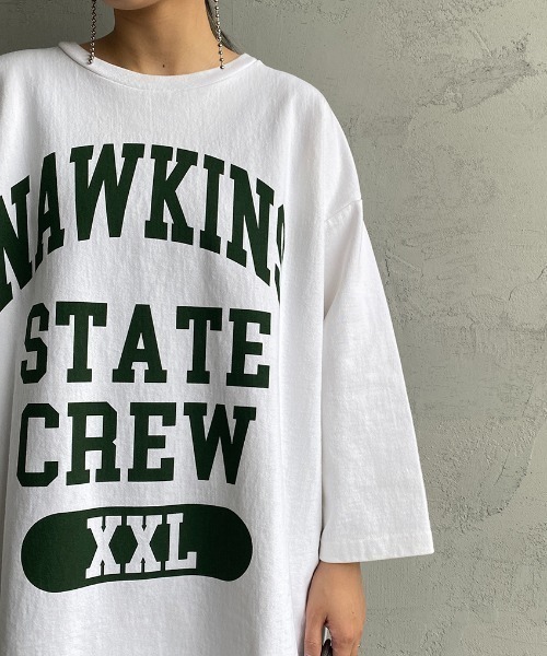 JEANS FACTORY Clothes（ジーンズファクトリークローズ）の「[Jeans Factory Clothes/ジーンズファクトリークローズ] ヘビーウェイト オーバーサイズカレッジロゴTシャツ（Tシャツ/カットソー・レディース・ホワイト/ブラック/グリーン/ネイビー/バーガンディー・M/L）」の14枚目の写真