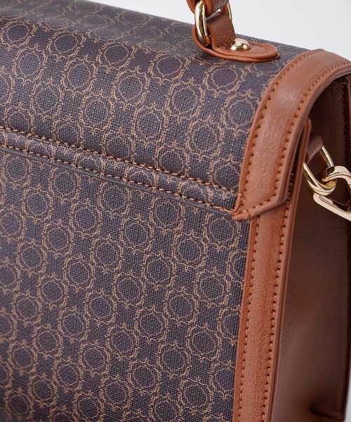 one after another NICE CLAUP(ワンアフターアナザーナイスクラップ)の「<Web限定カラーあり>モノグラムスクエアショルダーバッグ(ショルダーバッグ・レディース・ブラウン系その他/アイボリー/ダークブラウン/モカ/ブラック系その他・FREE)」の14枚目の写真