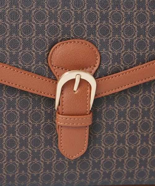 one after another NICE CLAUP(ワンアフターアナザーナイスクラップ)の「<Web限定カラーあり>モノグラムスクエアショルダーバッグ(ショルダーバッグ・レディース・ブラウン系その他/アイボリー/ダークブラウン/モカ/ブラック系その他・FREE)」の17枚目の写真