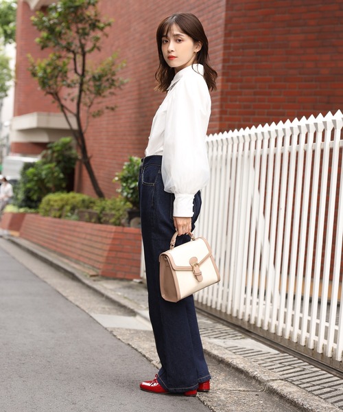 one after another NICE CLAUP(ワンアフターアナザーナイスクラップ)の「<Web限定カラーあり>モノグラムスクエアショルダーバッグ(ショルダーバッグ・レディース・ブラウン系その他/アイボリー/ダークブラウン/モカ/ブラック系その他・FREE)」の20枚目の写真