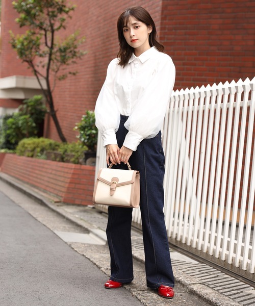 one after another NICE CLAUP(ワンアフターアナザーナイスクラップ)の「<Web限定カラーあり>モノグラムスクエアショルダーバッグ(ショルダーバッグ・レディース・ブラウン系その他/アイボリー/ダークブラウン/モカ/ブラック系その他・FREE)」の21枚目の写真