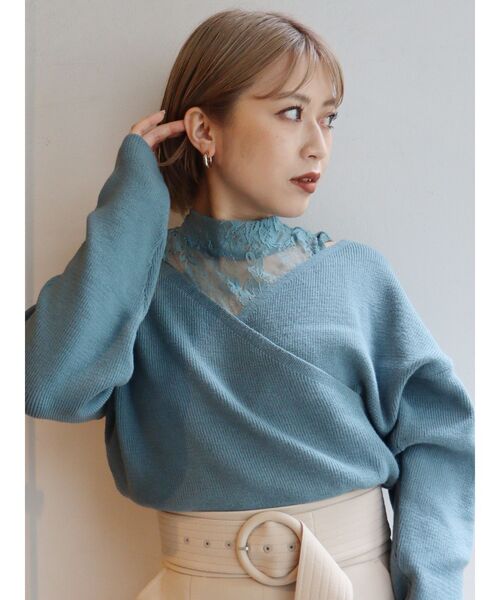 MURUA(ムルーア)の「レースタートルカシュクールニット(ニット/セーター・レディース・ブラック/ブルー/パープル/ベージュ・FREE)」の3枚目の写真