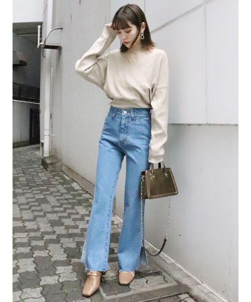 MURUA(ムルーア)の「レースタートルカシュクールニット(ニット/セーター・レディース・ブラック/ブルー/パープル/ベージュ・FREE)」の10枚目の写真