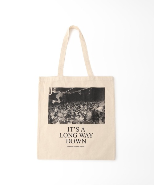 Spick & Span（スピックアンドスパン）の「【Charles Peterson】CATCH ME IF I FALL トート（トートバッグ・レディース・アイボリー・FREE）」の4枚目の写真