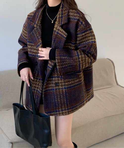 emi+（エミプラス）の「BIGシルエットチェック柄 ショートテーラーコート（ピーコート・レディース・ブラウン/ブルーグリーン/ネイビー・L/M/S）」の5枚目の写真