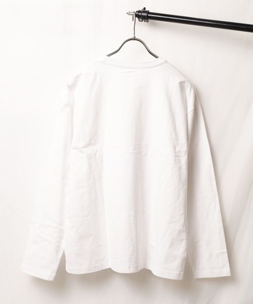 UNIVERSAL OVERALL(ユニバーサルオーバーオール)の「★UNIVERSAL OVERALL★WIDE HEAVY 2P L/S TEE(Tシャツ/カットソー・レディース・ホワイト/ブラック・LARGE/MEDIUM/SMALL/X-LARGE)」の9枚目の写真